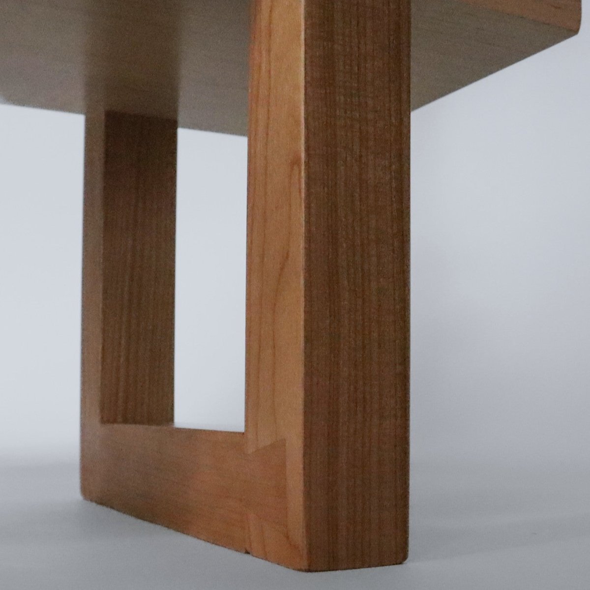 handmade modern wood console table with unique dovetail feet by Mokuzai Furniture.